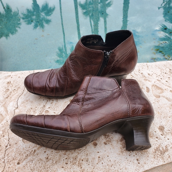Rieker Shoes - Rieker Germany Ruched Leather Booties Boots 37 7